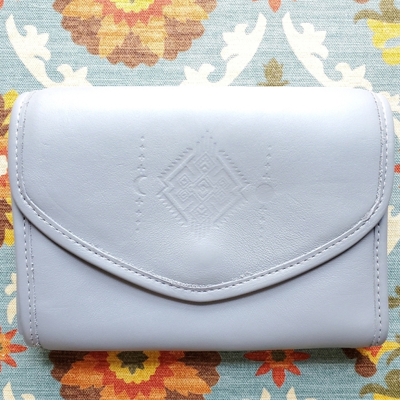 Nena Co Grey Leather Wallet on Chain - Picture 2 of 2